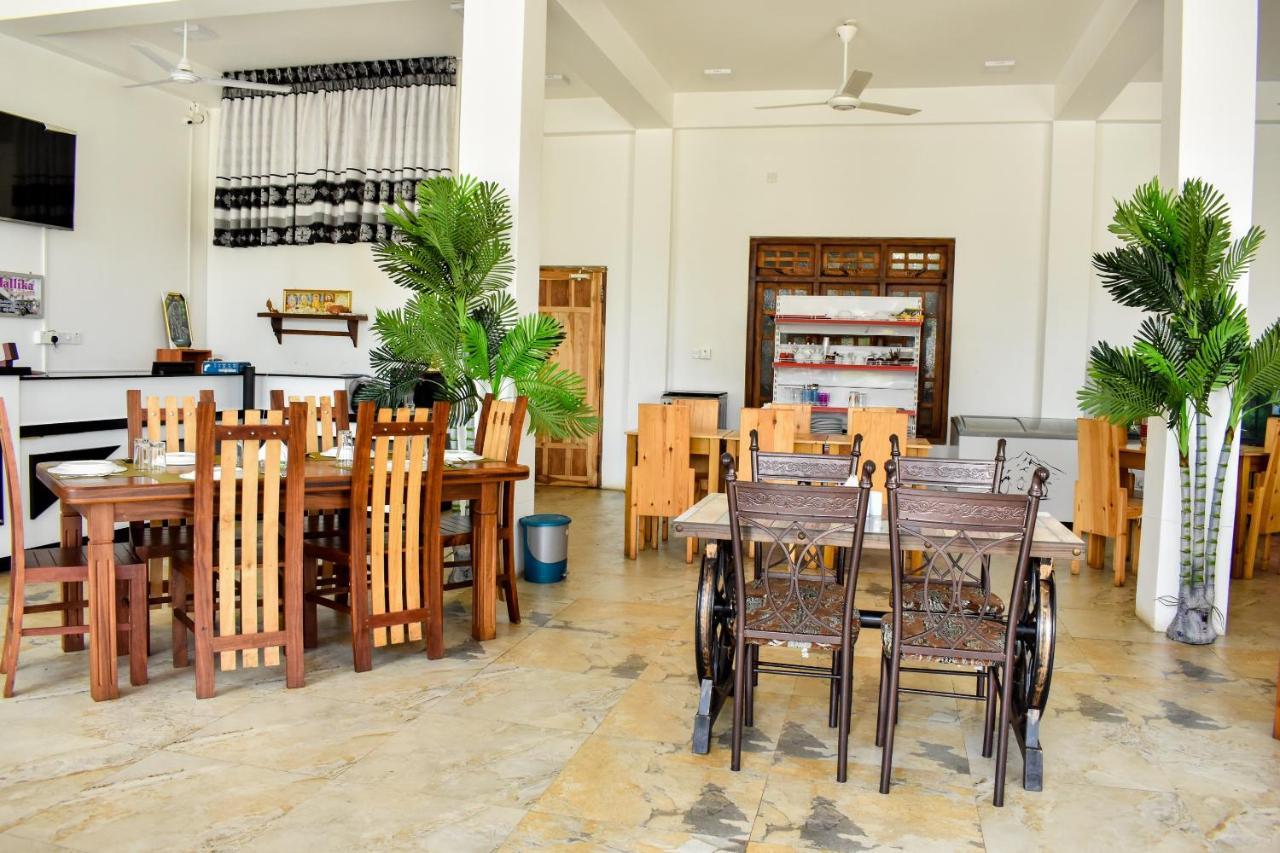 Mallika Resort Trincomalee Extérieur photo